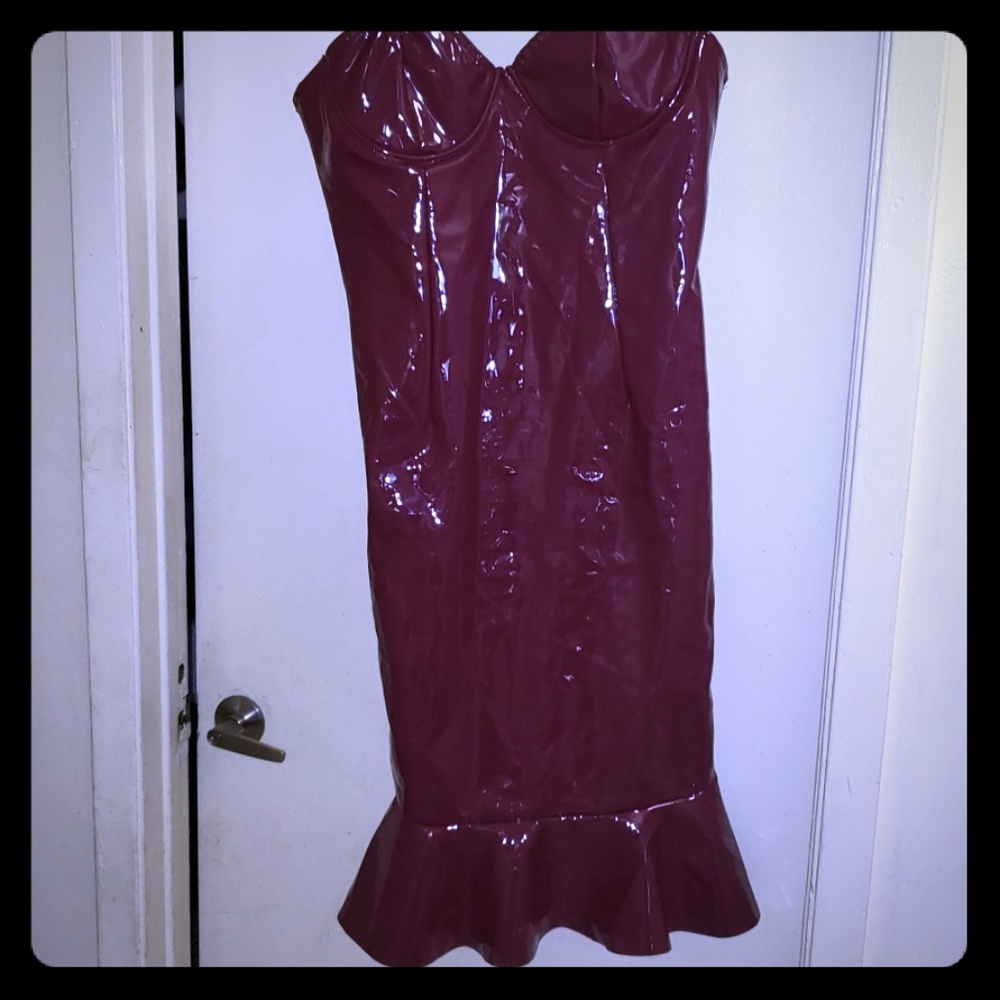 Fashion Nova burgundy strapless latex dress